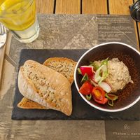 Vegan körözött (traditional Hungarian cottage cheese spread) with toasted bread and veggies, April 2025 at Malom és Kacsa in Tata