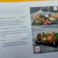 Some, but far from all vegan options are listed at The English Bakery Cafe in Gran Canaria