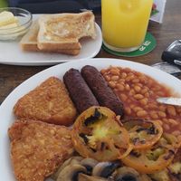 Thank you for this Vegan comfort food (less than €8) 👍🏽 at The English Bakery Cafe in Gran Canaria