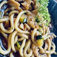 Udon salteado  at Punta Malabata in Portugalete