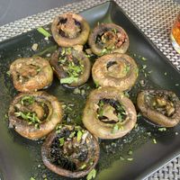 Champiñones al ajillo   at La Regina Restaurante in Madrid