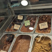 Ice cream options at Nossi Be in Bilbao