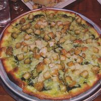 Smart White “Chicken” Pesto  at Pizzetta in Mystic