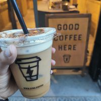 Cold brew with chai at Syra Coffee - Passeig Sant Joan in Barcelona
