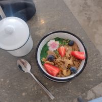 Green bowl at Bonjour in Tarifa