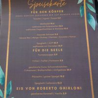 "Jedes Gericht servieren wir auf Wunsch vegan" at das Alfreds in Dusseldorf