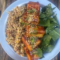 Tofu agridulce   at Hola Chola Garage in Buenos Aires