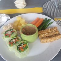  at Melon Café in Amed