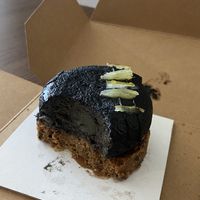 Lime cake guy  at Ethique Plant-based in Istanbul