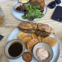 Nice place, especially mushroom toast and croissants are delicious 💗💓💕💖♥️🥹👍🏻  at Ethique Plant-based in Istanbul