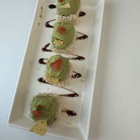 Avocado sushii  at iVegan 爱素 - Katong in Central Singapore