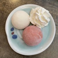 Vanilla (not 🌱) and raspberry mochi.   at Mecha Uma in Saint-remy-de-provence