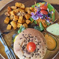 Vegan burger - tasty at Pure Vegan Heaven - Thong Sala in Koh Phangan