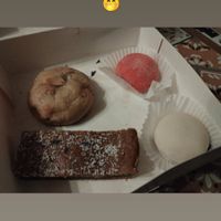 Les pâtisseries pour la Madré 💝 at À la Végétale in Nimes