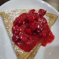 Razzle dazzle at Crêpe Café Sisters in Leavenworth