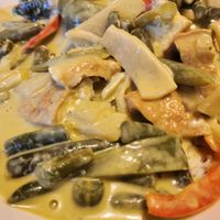 Vegan green curry with tofu at Thai Carrot in Aberdeen