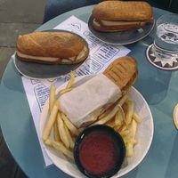 Leberkäsesemmeln und Bosna mit Pommes  at Eh Wurst Vegane Würstelbar in Vienna
