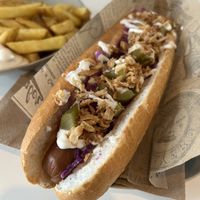 Cole Slaw Hotdog  at Eh Wurst Vegane Würstelbar in Vienna