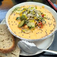 Tagesgericht: Dal mit Brot at Lieblingsplatz am Tegernsee in Gmund Am Tegernsee