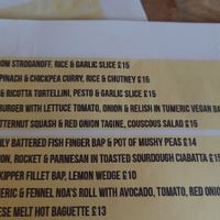 5 veg choices and great ale at The Creek Inn in Peel