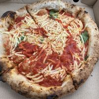 Vegan margherita   at La Popular Pizza Y Pan in Santiago