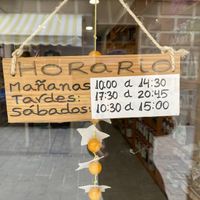   at Ecotienda Umbela and Planet Umbela in Granada