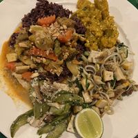 Buffet food  #Veganuary at Kwanjai Thai food in Pai