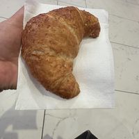 Cornetto ai frutti di bosco  at FCO - Eataly - T1 in Fiumicino