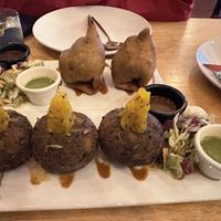 Samosas y croquetas  at Delhi6 in Panajachel