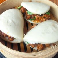 Baos vegui (con soja texturizada) at A Batea in Portonovo
