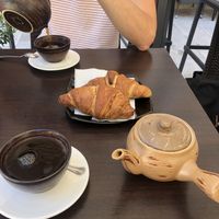Vegan croissant and good tea  at Rosito Coffee in Trani