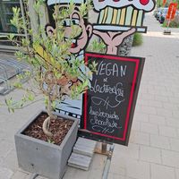 Outside at Bakkerij Jonas in Ghent