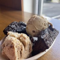 Vegan caramel ice cream with vegan gf brownies   at The Healthy Food Cafe in Indianapolis