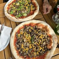 Pizza vegetariana without cheese  at Bistro Vučnica in Plitvicka Jezera