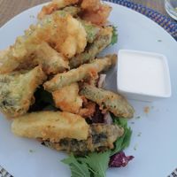 Veggie tempura at Faro Beach Cocktail Bar in Mallorca