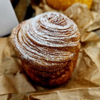 Cruffin at Octopus in Brest