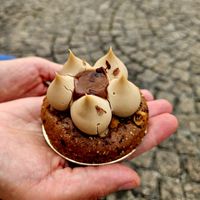 Noisette tartlet at Octopus in Brest