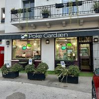 Front  at Poke Gardæn in Peschiera Del Garda