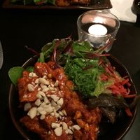 Vegan firecracker “chicken” poke bowl at Moshimo in Brighton