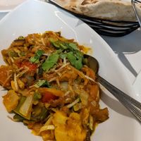 Vegan vegetable curry and roti bread at Ghandi Indian Restaurant in Winchester
