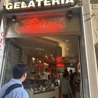 entrance  at Perche No in Florence