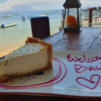 Key lime pie at LeMo Beach Café in Denpasar