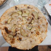 Scoiattolo at Arribabà in Sarzana