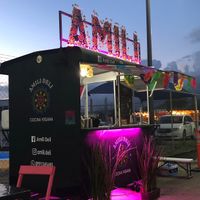 Este es el Food Truck donde están ubicados  at Amili Deli in Reynosa
