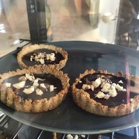 Tarta letras con crema de chocolate  at Le Jardin in Biarritz