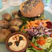 Garden party burger  at Le Jardin in Biarritz
