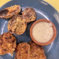 Kindergericht mit Ofenkartoffeln und Soja-Nuggets  at Le Jardin in Biarritz