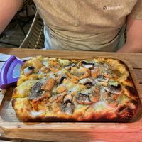 Carbonara pizza  at Bresca - San Antonio in Ibiza