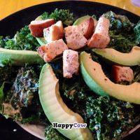 kale avocado salad at The Cafe in Key West