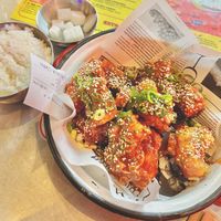 Fried tofu and cauliflowerr  at Kkokki Vegan House in Hamburg